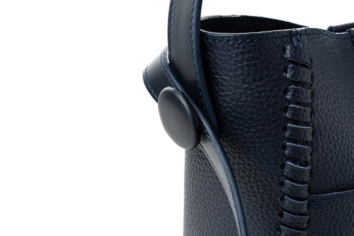 Vince Camuto Pantheon Bolso Cruzado Azul Oscuro Vince Camuto Pantheon Bolso Cruzado Azul Oscuro